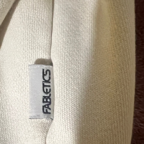 Fabletics Cream Sweatshirt - Picture 5 of 6